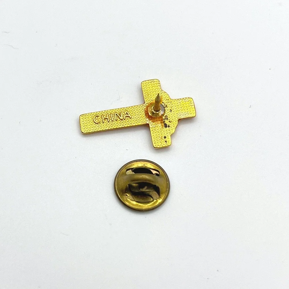 Gold‎ Tone Cross Lapel Pin Yellow Lily Flower Brown Enamel Religious Hat Pin 1in
